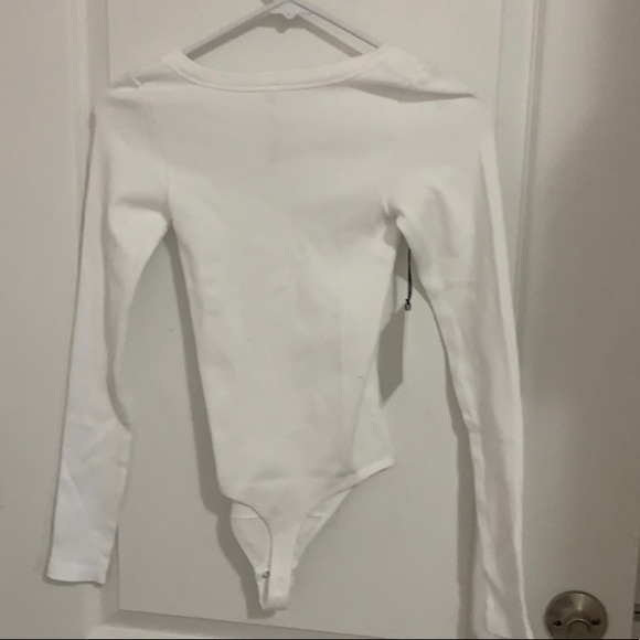 BRAND NEW SUNDAYS BEST bodysuit - Picture 2 of 2